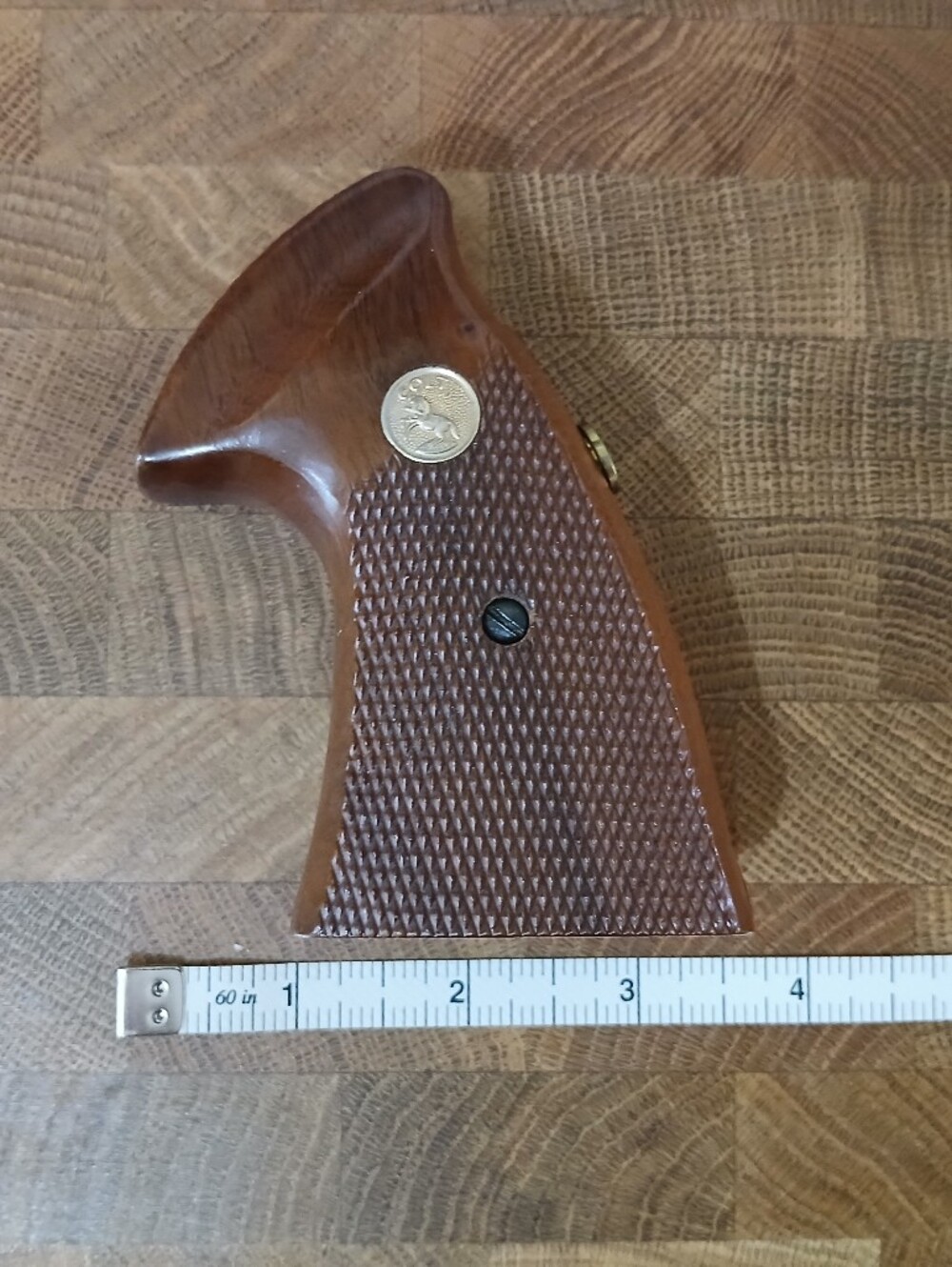 Colt Grip - Picture 5 of 6